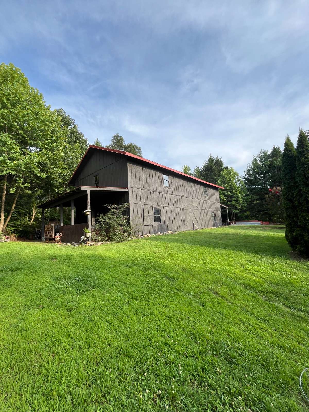 A2 Painting large barn outbuilding exterior paint project Henderson County NC