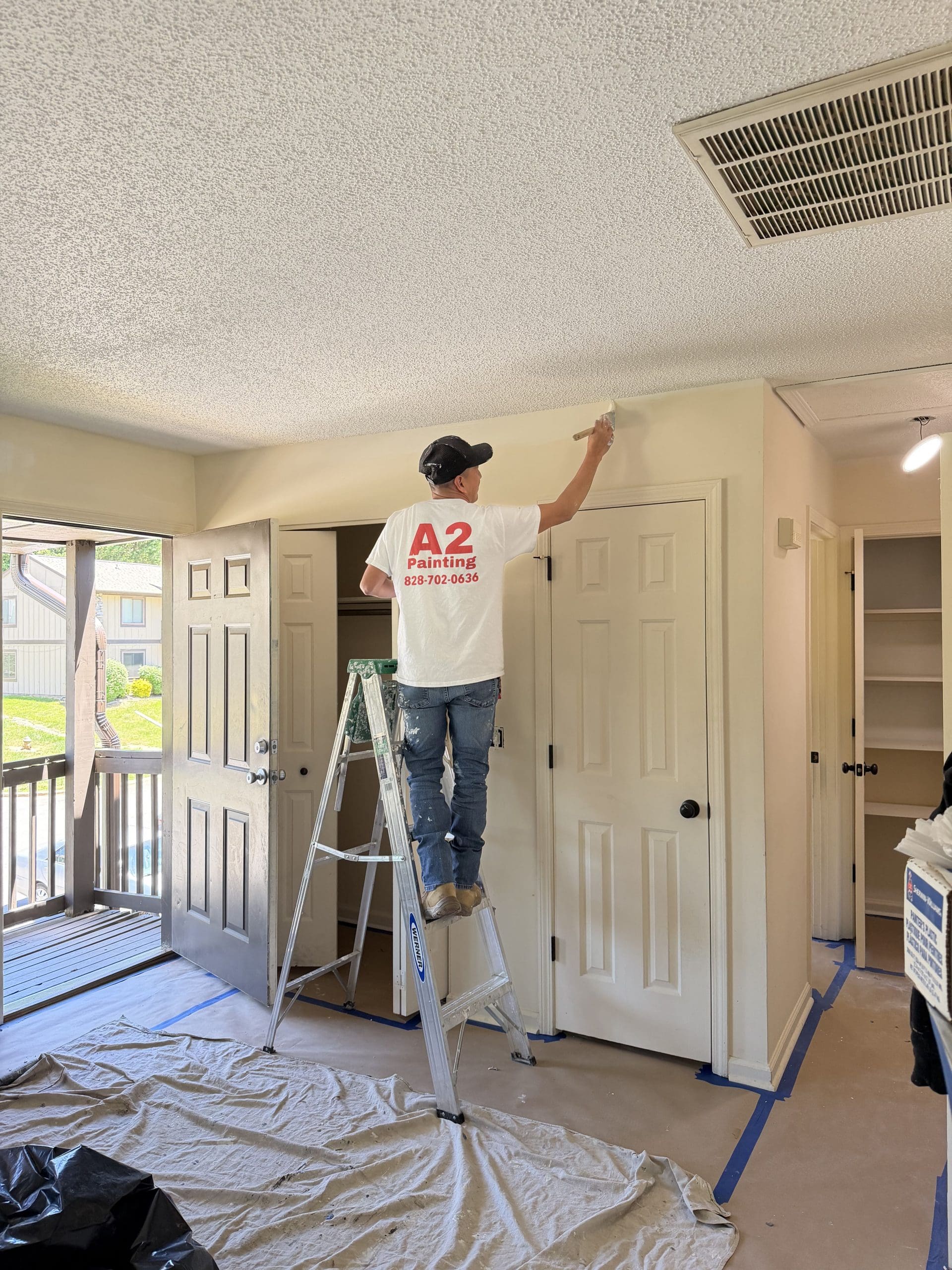 interior-painters-in-arden-nc-a2-painting-cutting-in